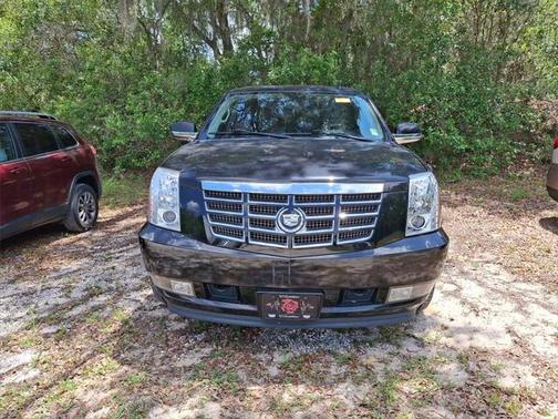 2012 Cadillac Escalade Luxury