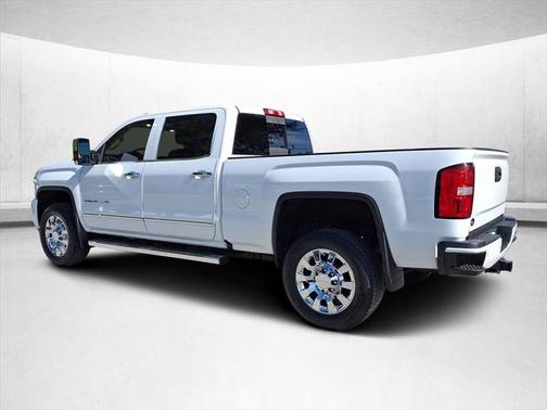 2017 GMC Sierra 2500 Denali
