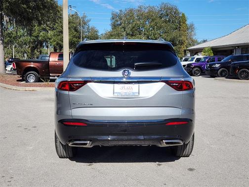 2023 Buick Enclave Essence FWD