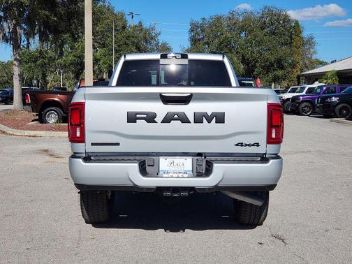 2026 RAM 2500 Big Horn Crew Cab 4x4 6'4' Box