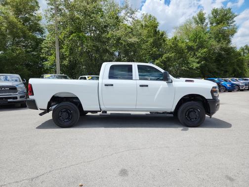 Bright White Clearcoat 2026 RAM 2500 Tradesman