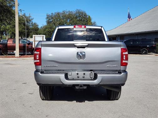 2024 RAM 2500 Laramie Crew Cab 4x4 6'4' Box