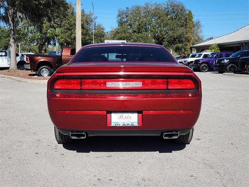 2014 Dodge Challenger SXT