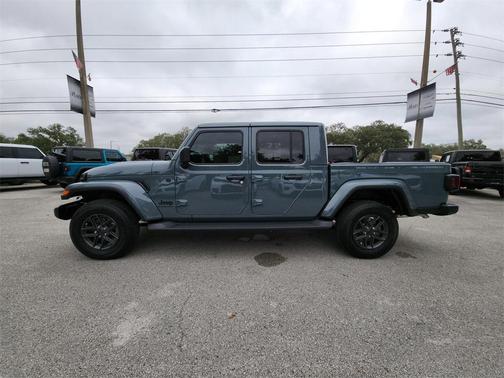2026 Jeep Gladiator Sport S