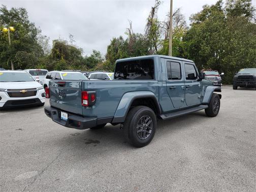 2026 Jeep Gladiator Sport S