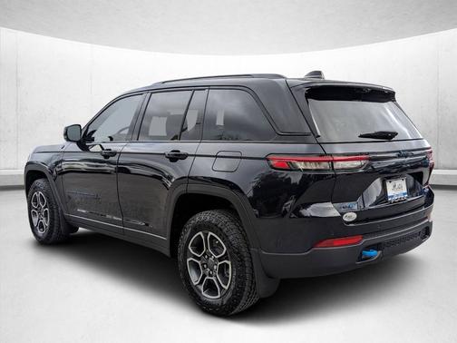Midnight 2024 Jeep Grand Cherokee Trailhawk 4xe
