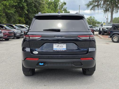 Midnight 2024 Jeep Grand Cherokee Trailhawk 4xe