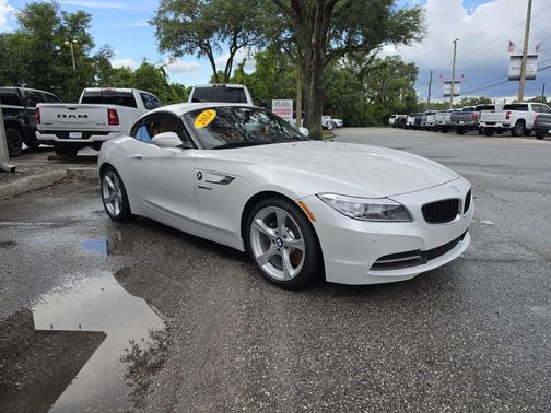 White Metallic 2014 BMW Z4 sDrive28i