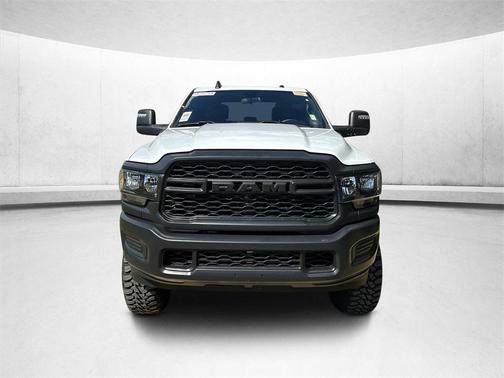 2023 RAM 2500 Tradesman Crew Cab 4x4 6'4' Box