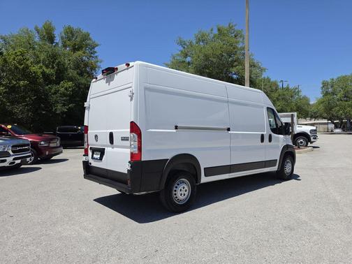 Bright White 2025 RAM ProMaster 2500 Tradesman