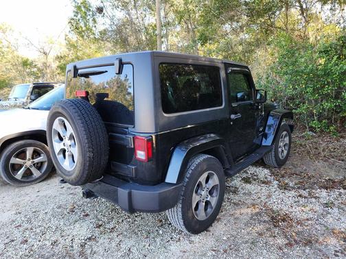 2017 Jeep Wrangler Sahara
