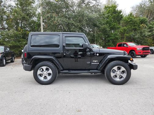 2017 Jeep Wrangler Sahara