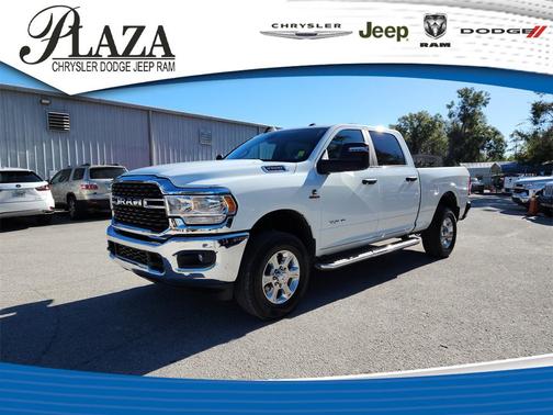 2024 RAM 2500 Big Horn Crew Cab 4x4 6'4' Box
