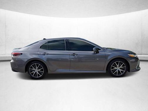 2024 Toyota Camry XLE