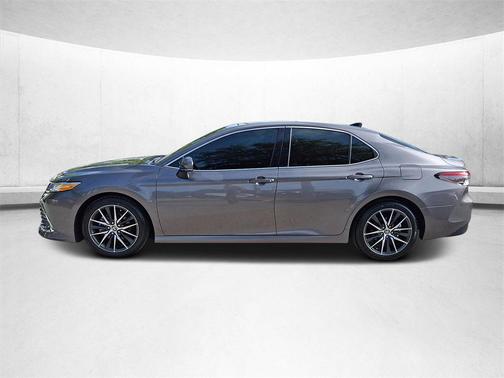 2024 Toyota Camry XLE