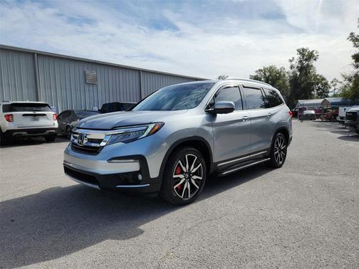 2019 Honda Pilot Touring 8-Passenger