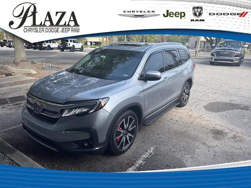 2019 Honda Pilot Touring 8-Passenger