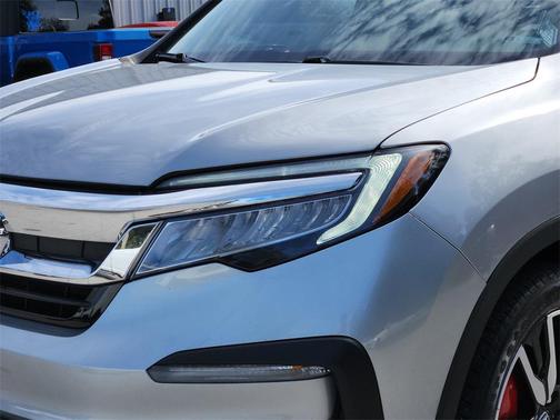 2019 Honda Pilot Touring 8-Passenger