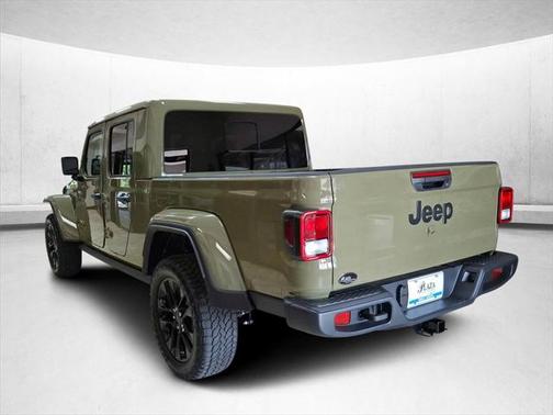 2025 Jeep Gladiator Nighthawk