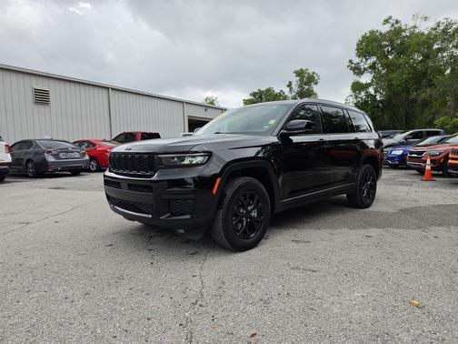 Diamond Black 2025 Jeep Grand Cherokee L Altitude X