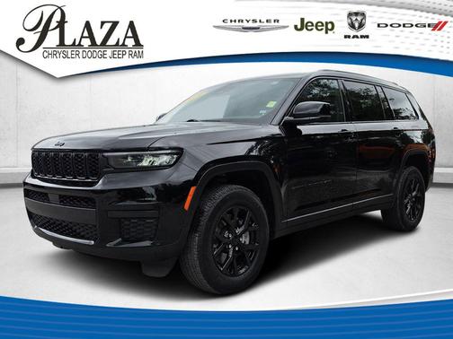 Diamond Black Crystal Pearlcoat 2025 Jeep Grand Cherokee L Altitude