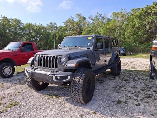 2022 Jeep Gladiator Sport S