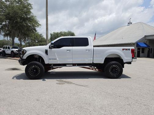 Oxford White 2018 Ford F-350 XLT