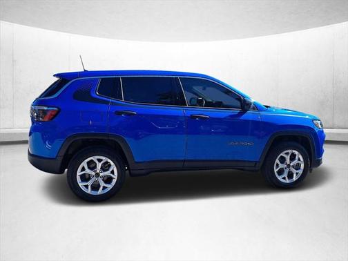 2025 Jeep Compass Sport