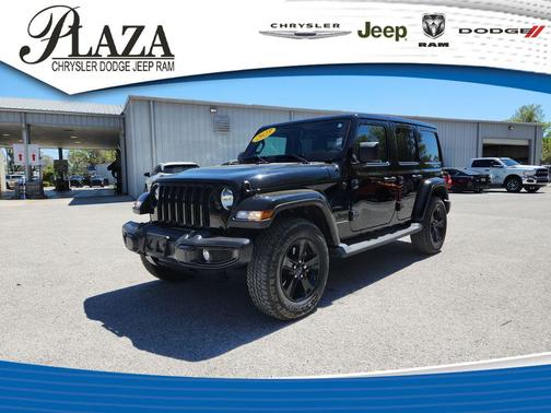 2023 Jeep Wrangler 4-Door Sahara Altitude 4x4