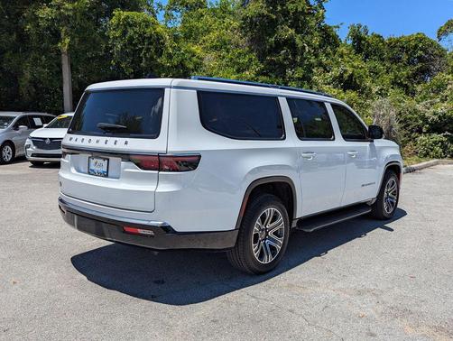 Bright White Clearcoat 2025 Jeep Wagoneer L Series I 4x4
