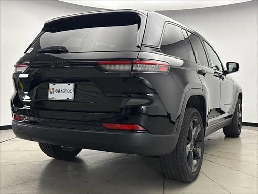 2024 Jeep Grand Cherokee Altitude