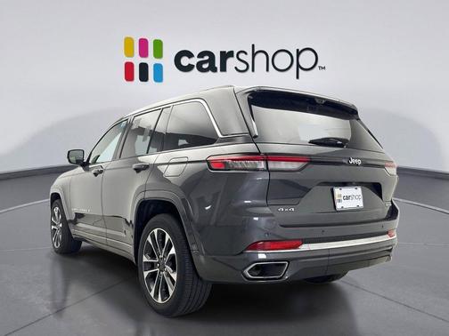 2022 Jeep Grand Cherokee Overland