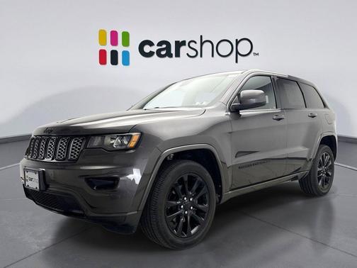 Granite Crystal Metallic Clearcoat 2019 Jeep Grand Cherokee Altitude