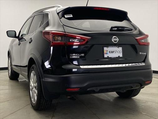 2022 Nissan Rogue Sport SV