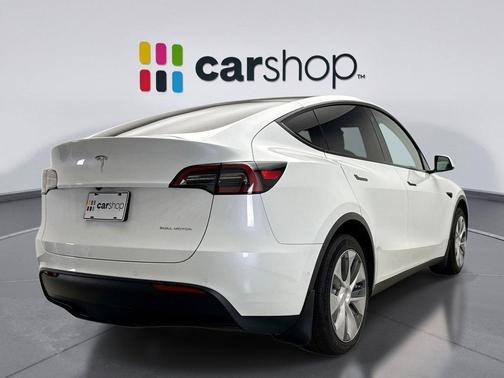 2022 Tesla Model Y Long Range Dual Motor All-Wheel Drive