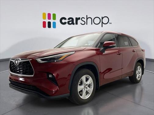 2022 Toyota Highlander LE