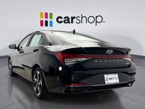 2023 Hyundai ELANTRA Limited