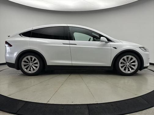 2018 Tesla Model X 75D
