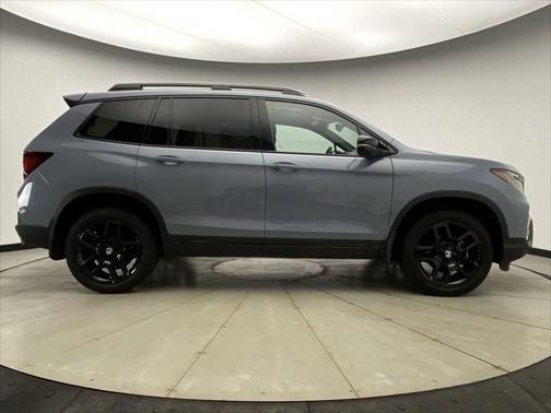 2025 Honda Passport AWD Black