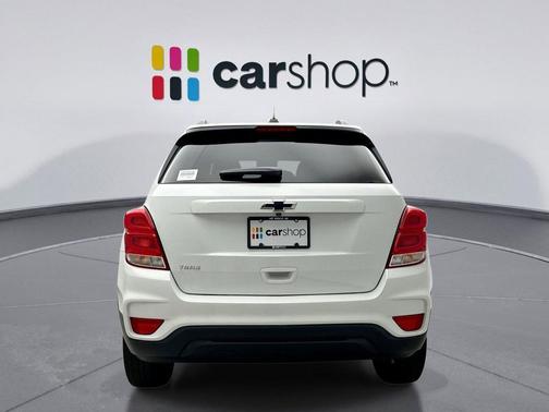 Summit White 2021 Chevrolet Trax LT