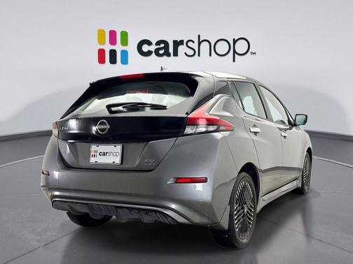 2024 Nissan Leaf SV PLUS