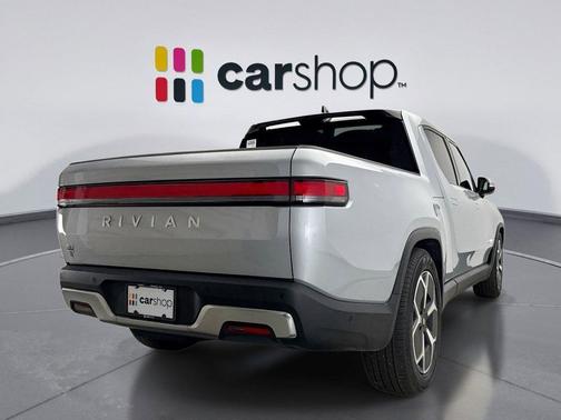 2024 Rivian R1T ADVENTURE