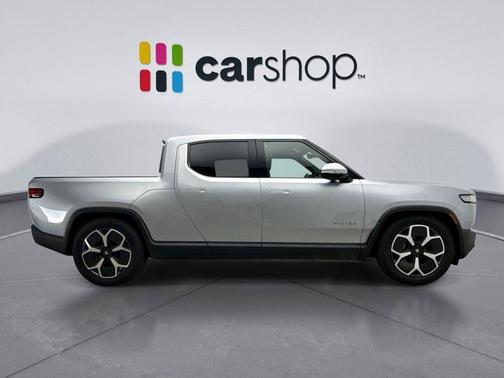 2024 Rivian R1T ADVENTURE