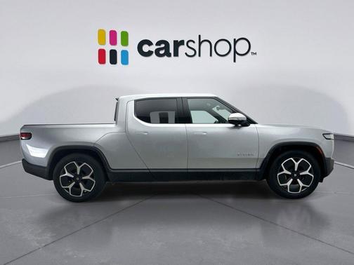 2024 Rivian R1T ADVENTURE