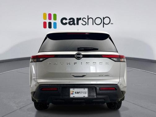 2024 Nissan Pathfinder SV 4WD