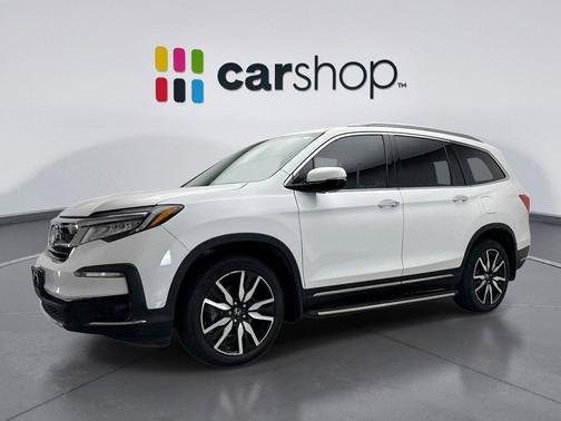 2022 Honda Pilot Touring 8-Passenger