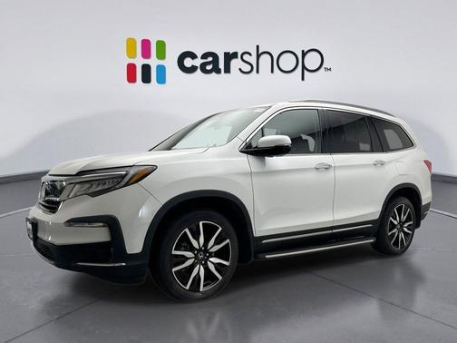 2022 Honda Pilot Touring 8-Passenger