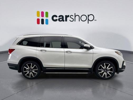 2022 Honda Pilot Touring 8-Passenger