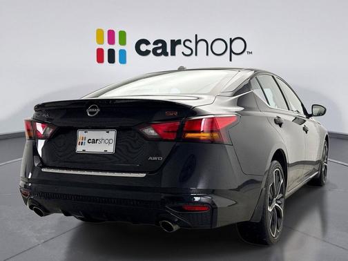 2023 Nissan Altima SR Intelligent AWD