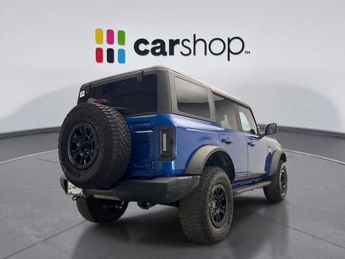 LIGHTNING BLUE METALLIC 2021 Ford Bronco First Edition
